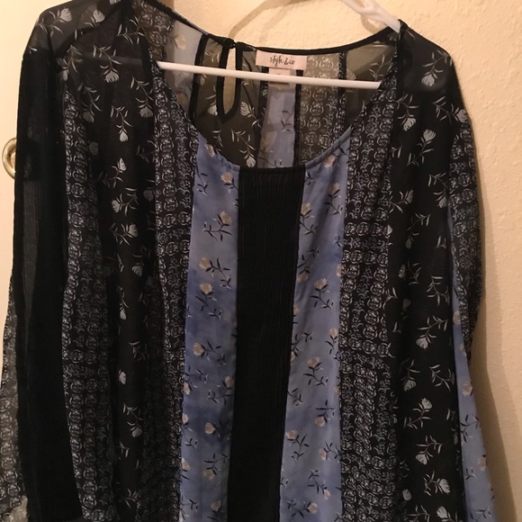 Style & Co. Black and Blue Floral Blouse - Picture 2 of 4